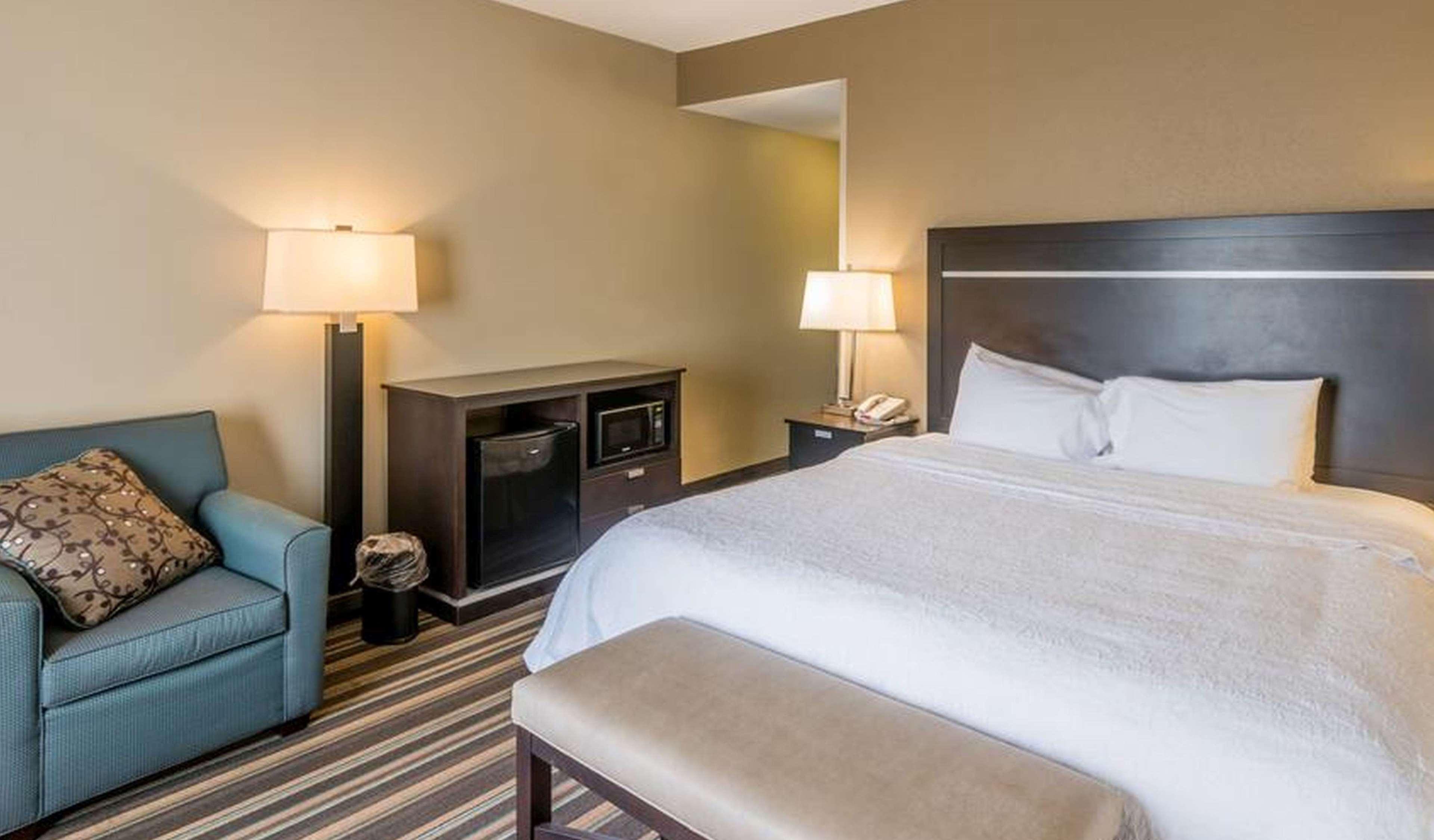Hampton Inn New Albany Exterior photo