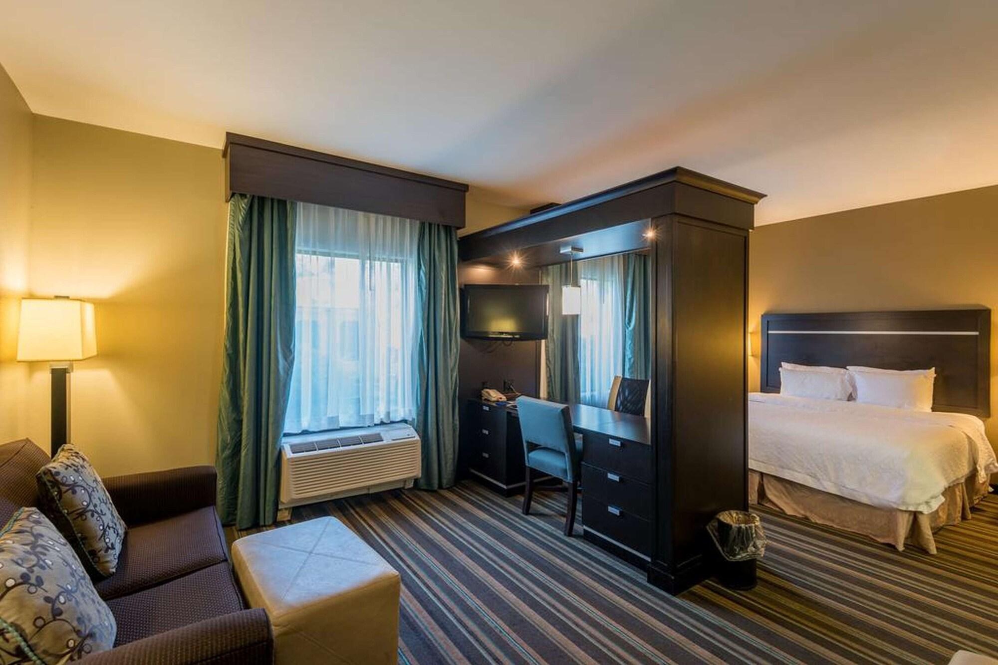 Hampton Inn New Albany Exterior photo