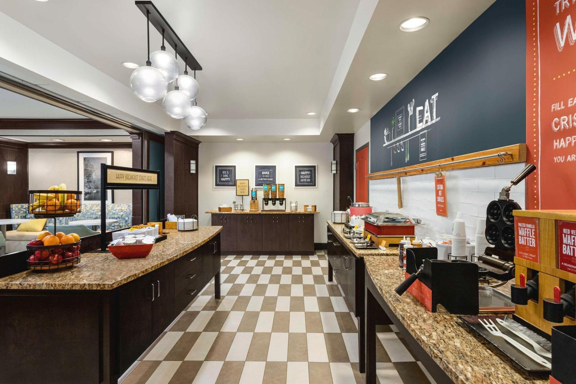 Hampton Inn New Albany Exterior photo
